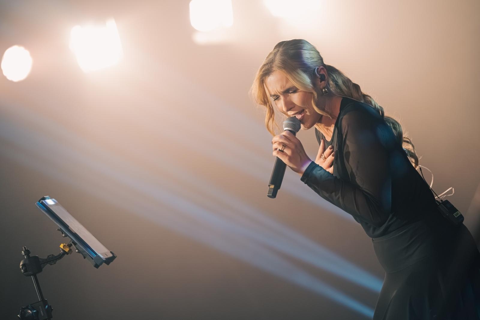 Zdjęcie w galerii na portalu naszwodzislaw.com: Magia dźwięków na Stacji Osiecka w Wodzisławiu Śląskim [FOTO] wiadomości z regionu