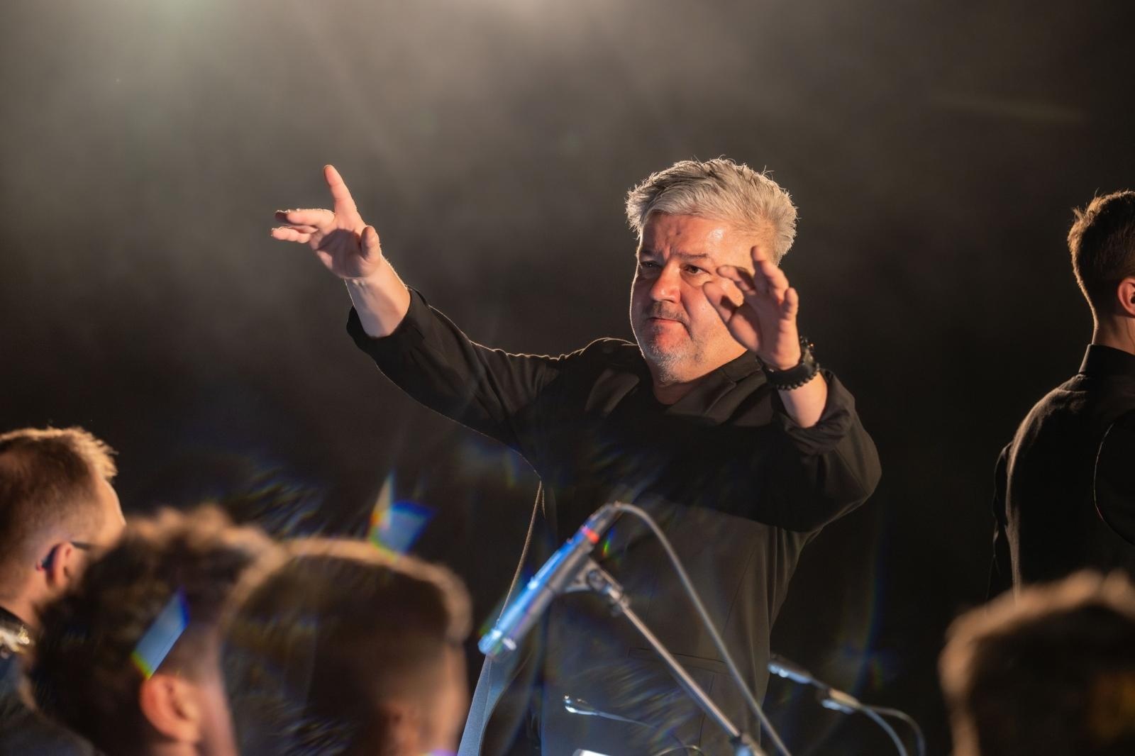 Zdjęcie w galerii na portalu naszwodzislaw.com: Magia dźwięków na Stacji Osiecka w Wodzisławiu Śląskim [FOTO] wiadomości z regionu