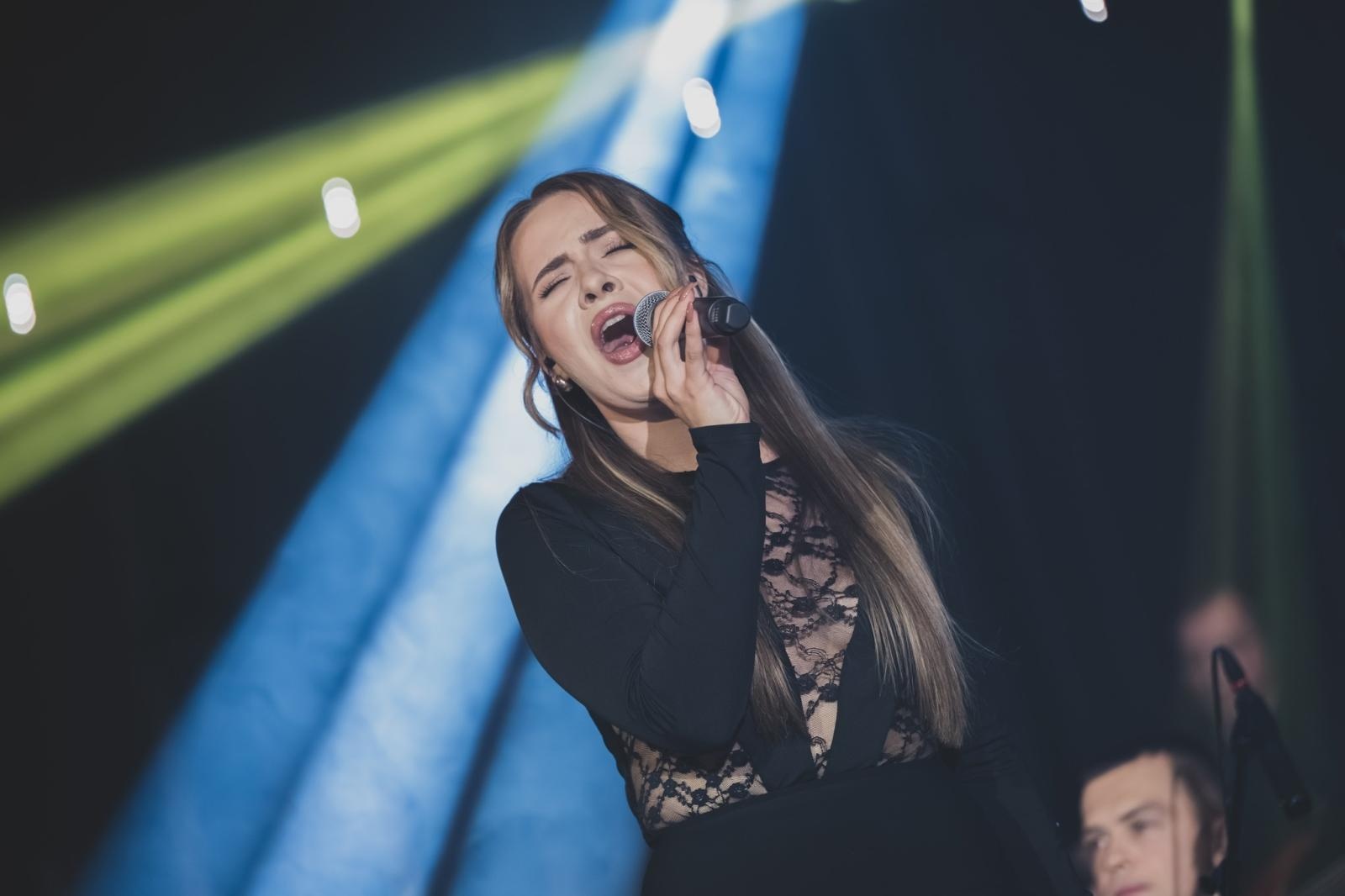 Zdjęcie w galerii na portalu naszwodzislaw.com: Magia dźwięków na Stacji Osiecka w Wodzisławiu Śląskim [FOTO] wiadomości z regionu