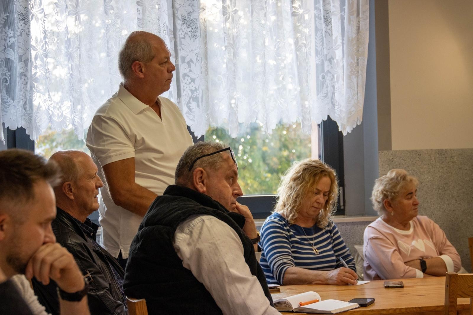 Zdjęcie w galerii na portalu naszwodzislaw.com: Prezydent spotkał się z mieszkańcami Kokoszyc wiadomości z regionu