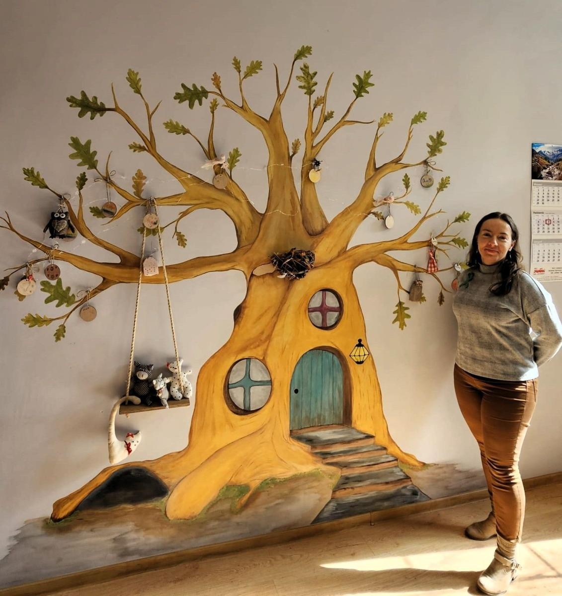 Zdjęcie w galerii na portalu naszwodzislaw.com: Światowy Dzień Zdrowia Psychicznego. Pracownicy starostwa dołączyli do obchodów wiadomości z regionu