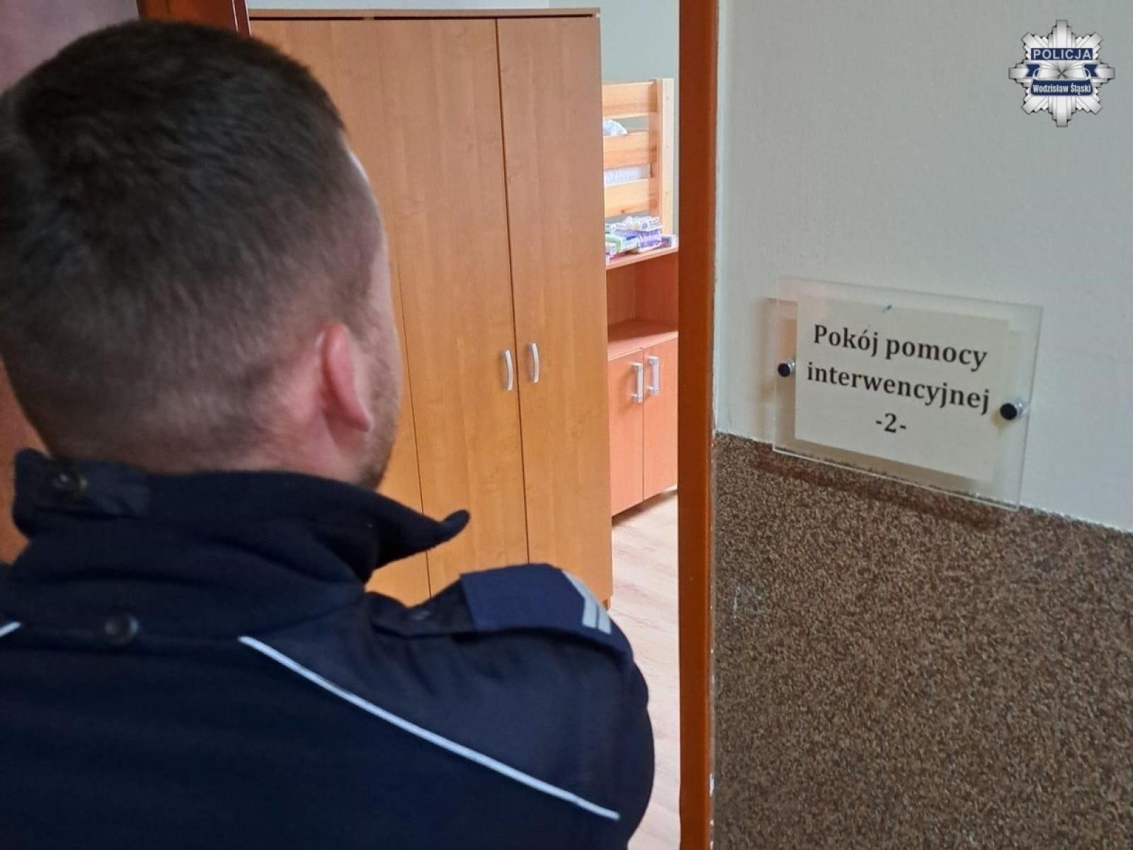 Zdjęcie w galerii na portalu naszwodzislaw.com: Wodzisławscy dzielnicowi szkolili się w Specjalistycznym Ośrodku Wsparcia dla Osób Doznających Przemocy Domowej wiadomości z regionu