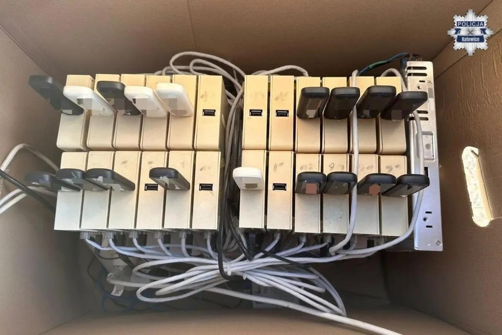 Zdjęcie w galerii na portalu naszwodzislaw.com: Zatrzymany haker z Ukrainy łamał hasła i wyłudzał pieniądze metodą na BLIK wiadomości z regionu