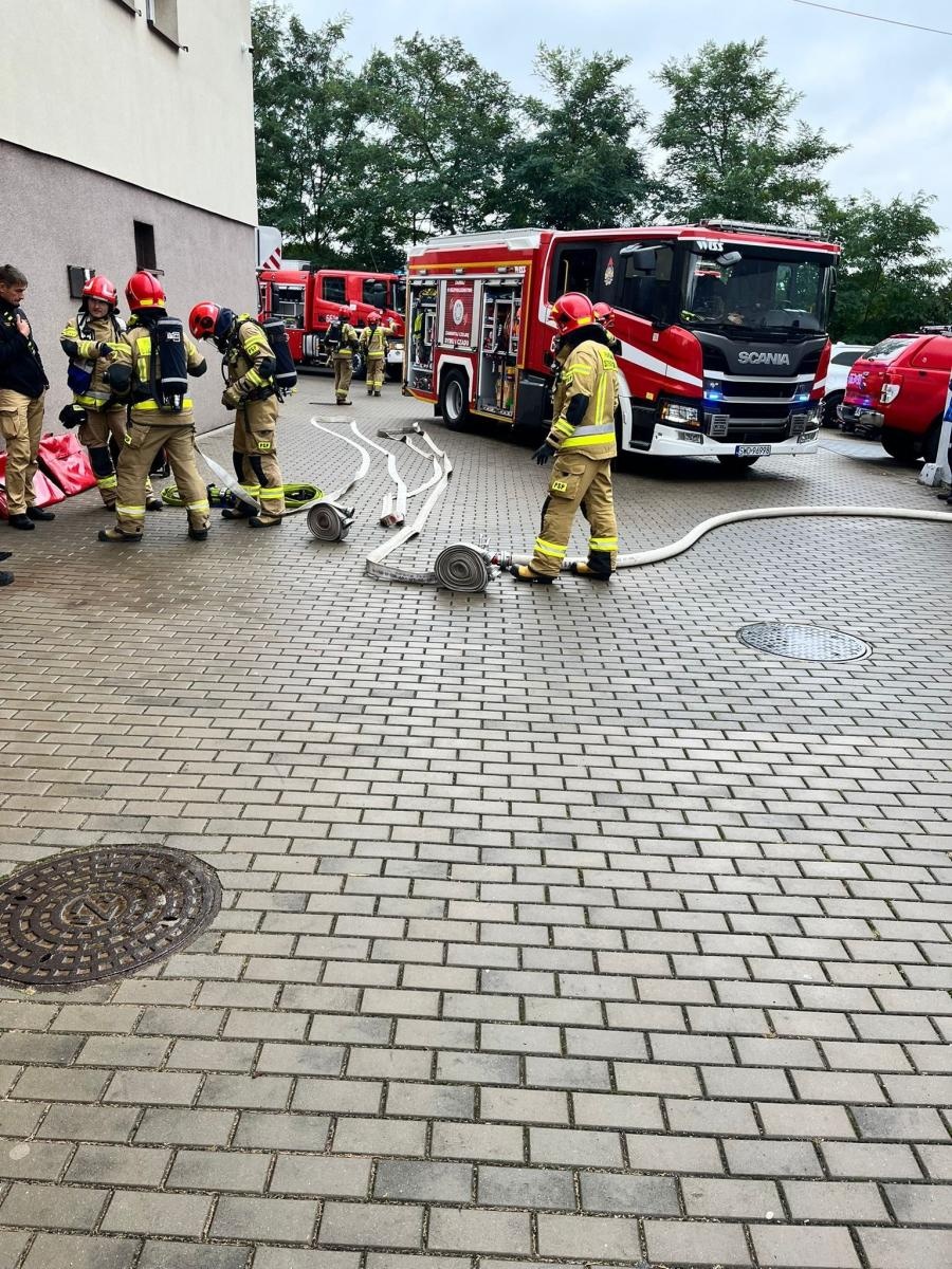 Zdjęcie w galerii na portalu naszwodzislaw.com: Strażacy doskonalili swoje umiejętności w PCKZiU w Wodzisławiu Śląskim wiadomości z regionu