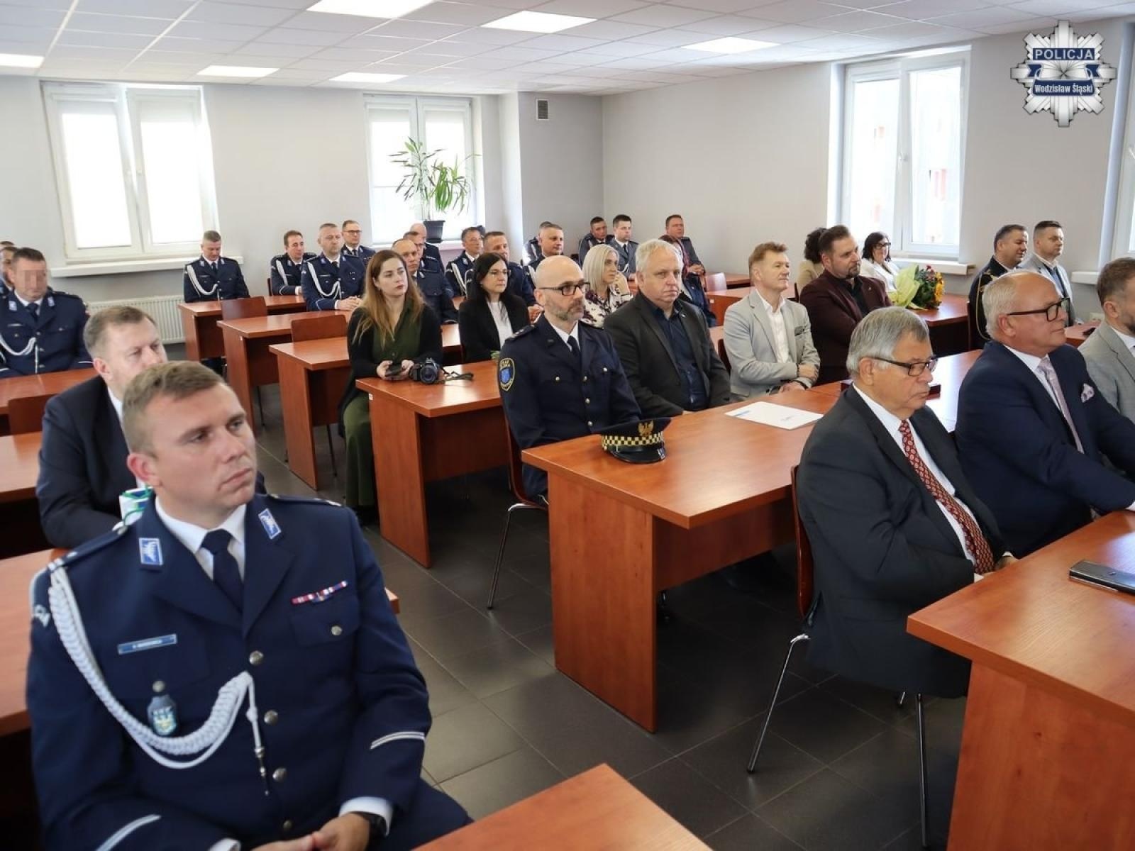 Zdjęcie w galerii na portalu naszwodzislaw.com: Wodzisławska Komenda Powiatowa Policji ma nowego komendanta wiadomości z regionu