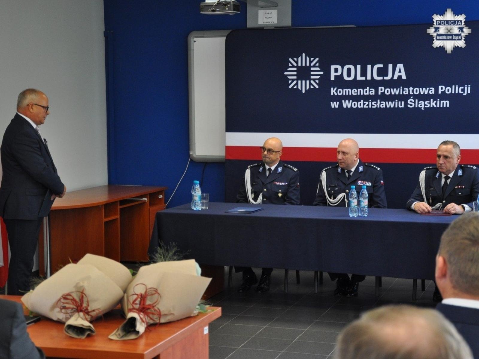 Zdjęcie w galerii na portalu naszwodzislaw.com: Wodzisławska Komenda Powiatowa Policji ma nowego komendanta wiadomości z regionu