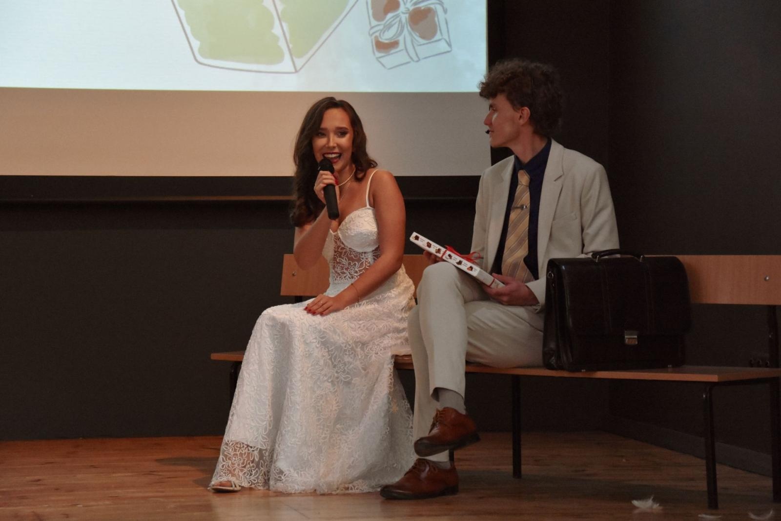 Zdjęcie w galerii na portalu naszwodzislaw.com: Powiatowe Obchody Dnia Edukacji Narodowej [FOTO] wiadomości z regionu