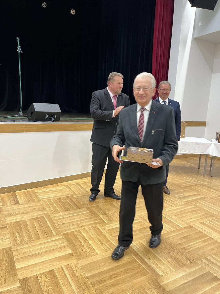 Zdjęcie w galerii na portalu naszwodzislaw.com: Święto partnerskiej współpracy. 30 lat wspólnych działań Godowa i Petrovic wiadomości z regionu