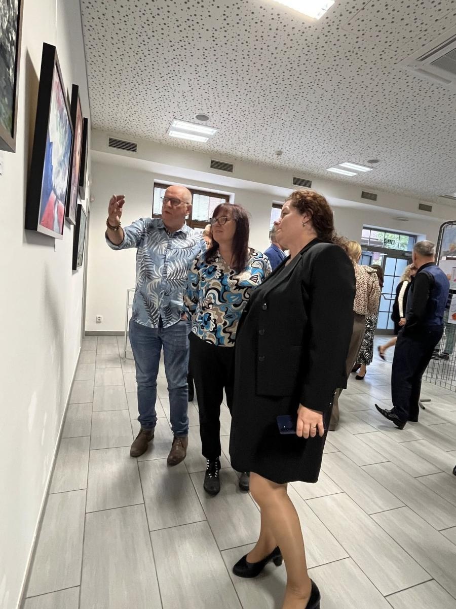 Zdjęcie w galerii na portalu naszwodzislaw.com: Święto partnerskiej współpracy. 30 lat wspólnych działań Godowa i Petrovic wiadomości z regionu