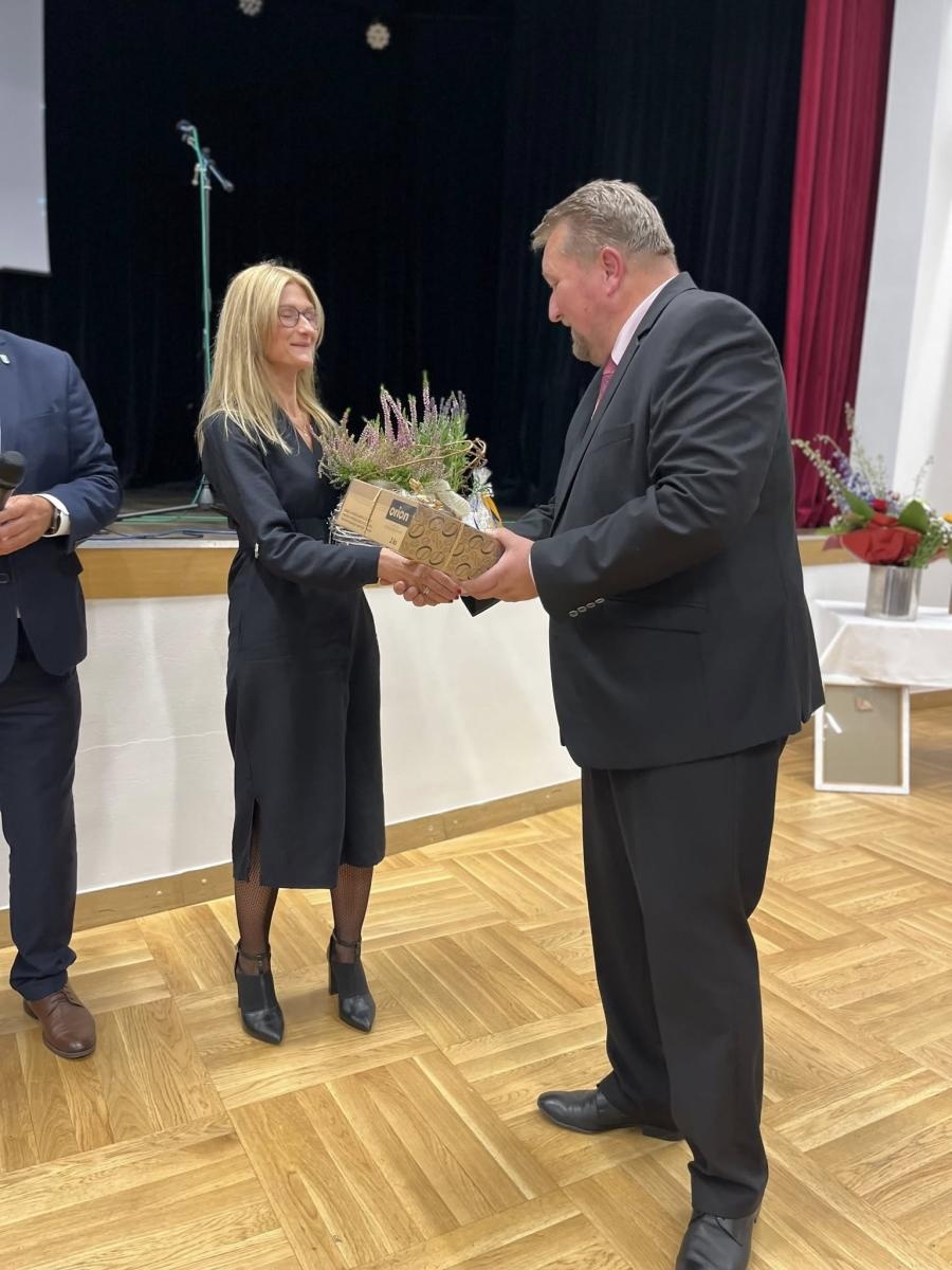 Zdjęcie w galerii na portalu naszwodzislaw.com: Święto partnerskiej współpracy. 30 lat wspólnych działań Godowa i Petrovic wiadomości z regionu