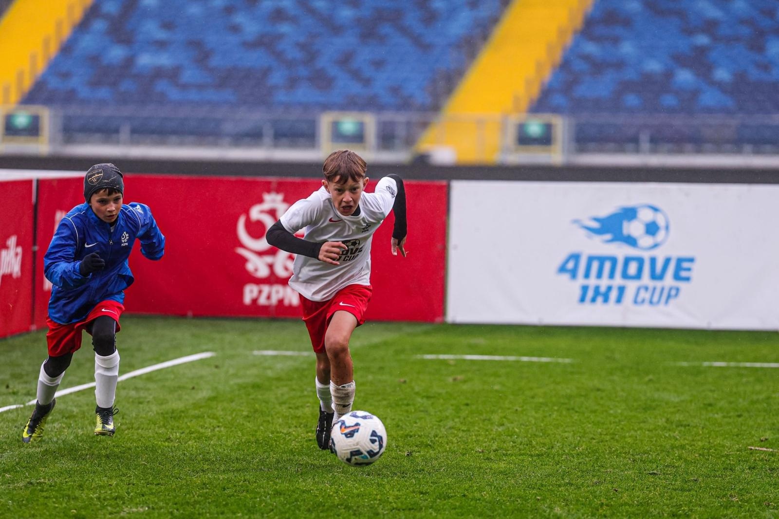 Zdjęcie w galerii na portalu naszwodzislaw.com: Zawodniczka LKS Naprzód 46 Zawada w pierwszej dziesiątce 4MOVE 1x1 Cup wiadomości z regionu