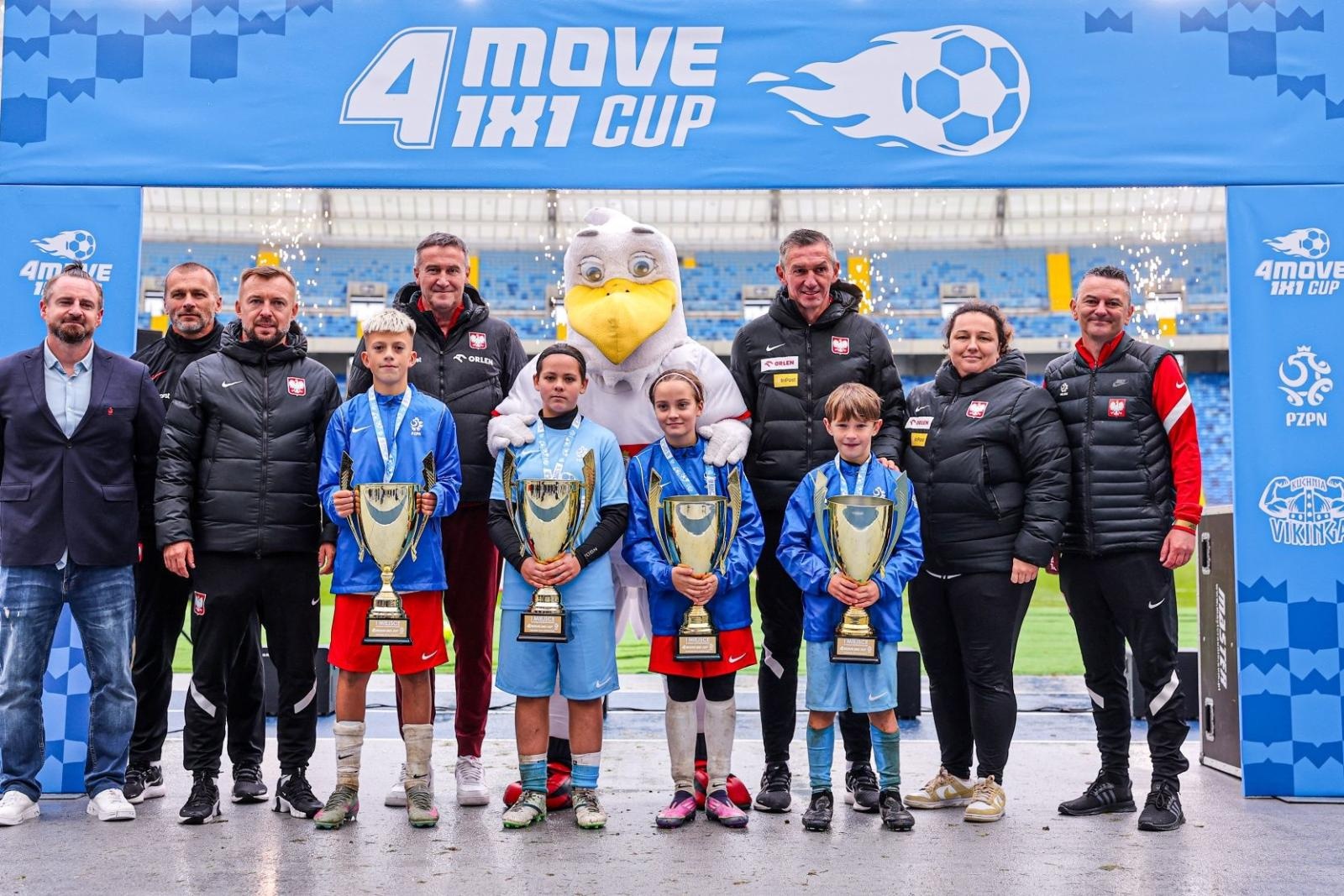 Zdjęcie w galerii na portalu naszwodzislaw.com: Zawodniczka LKS Naprzód 46 Zawada w pierwszej dziesiątce 4MOVE 1x1 Cup wiadomości z regionu