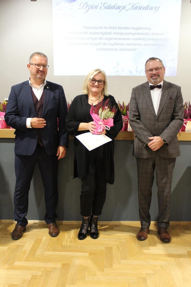 Zdjęcie w galerii na portalu naszwodzislaw.com: Dzień Edukacji Narodowej w Gminie Godów [FOTO] wiadomości z regionu