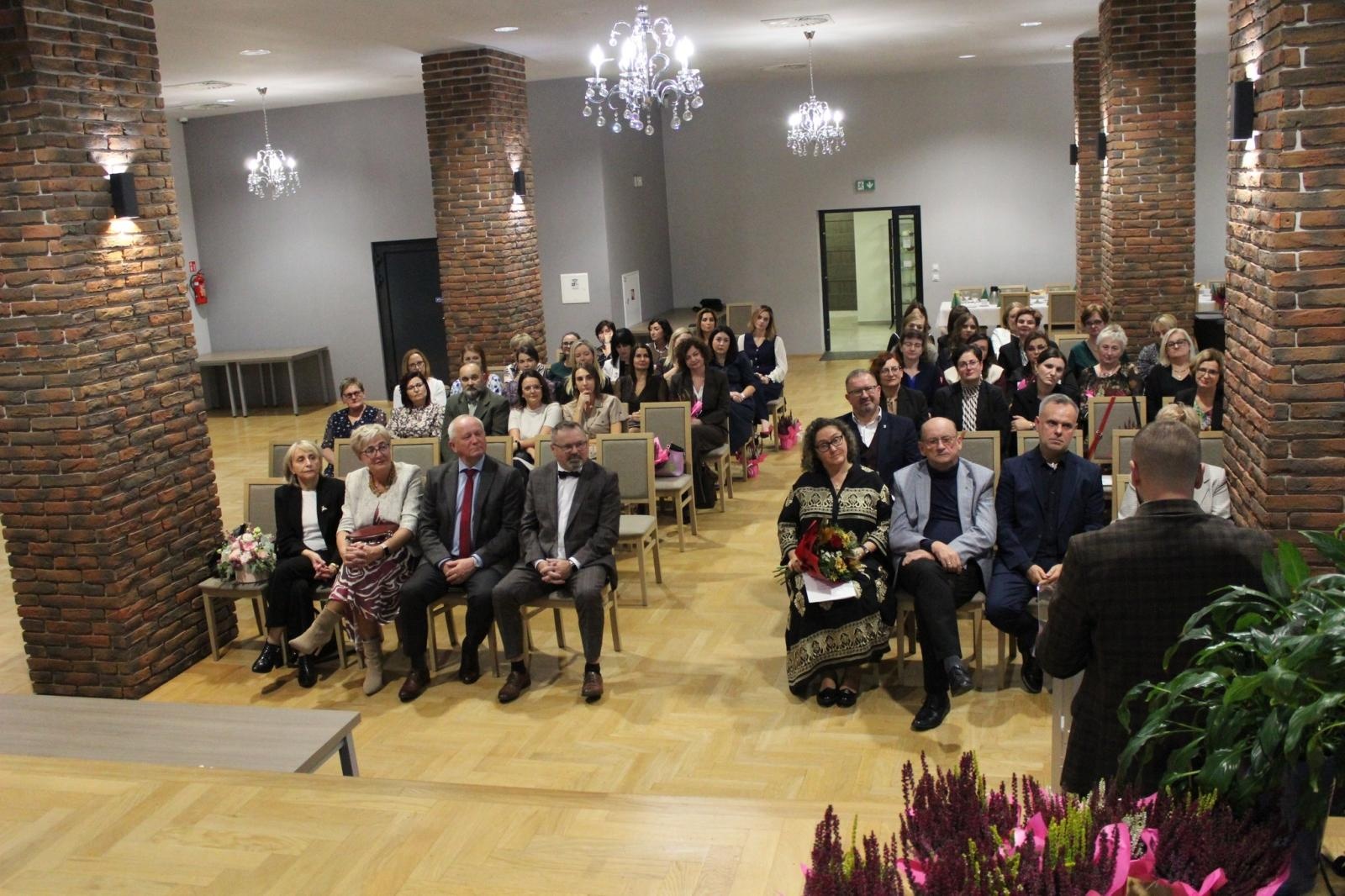 Zdjęcie w galerii na portalu naszwodzislaw.com: Dzień Edukacji Narodowej w Gminie Godów [FOTO] wiadomości z regionu