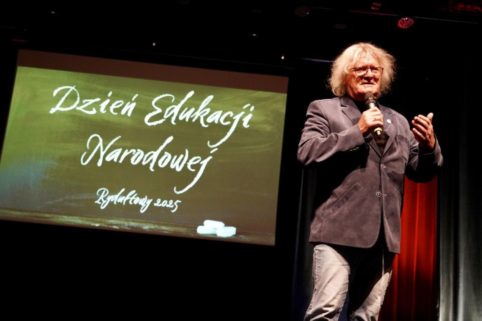 Zdjęcie w galerii na portalu naszwodzislaw.com: Oświatowe święto w Rydułtowach [FOTO] wiadomości z regionu