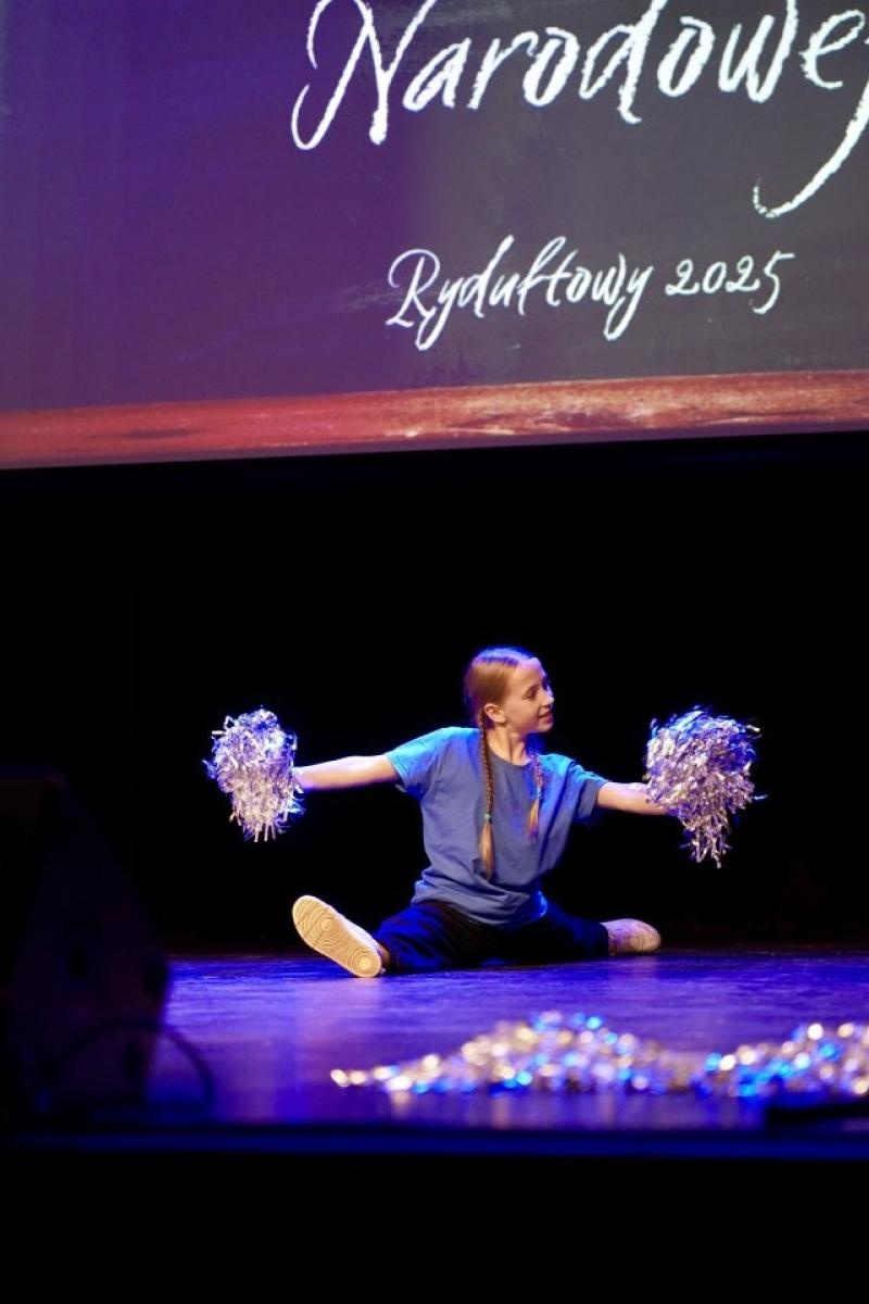 Zdjęcie w galerii na portalu naszwodzislaw.com: Oświatowe święto w Rydułtowach [FOTO] wiadomości z regionu