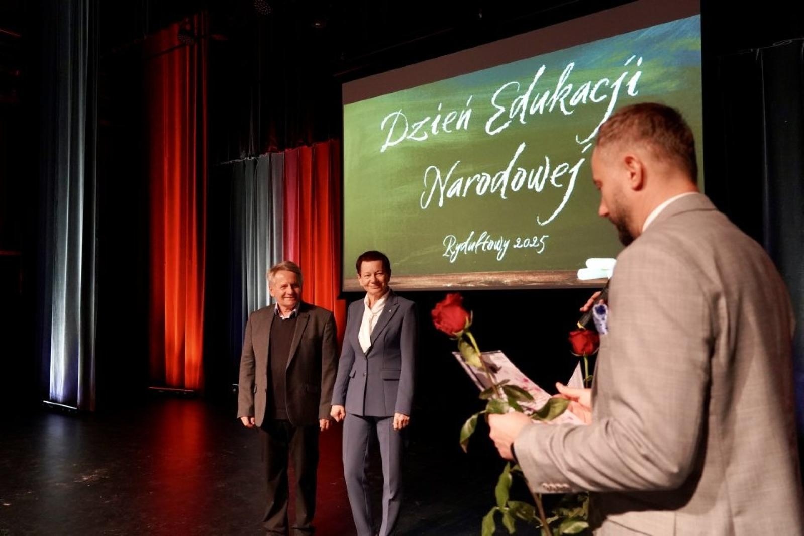 Zdjęcie w galerii na portalu naszwodzislaw.com: Oświatowe święto w Rydułtowach [FOTO] wiadomości z regionu