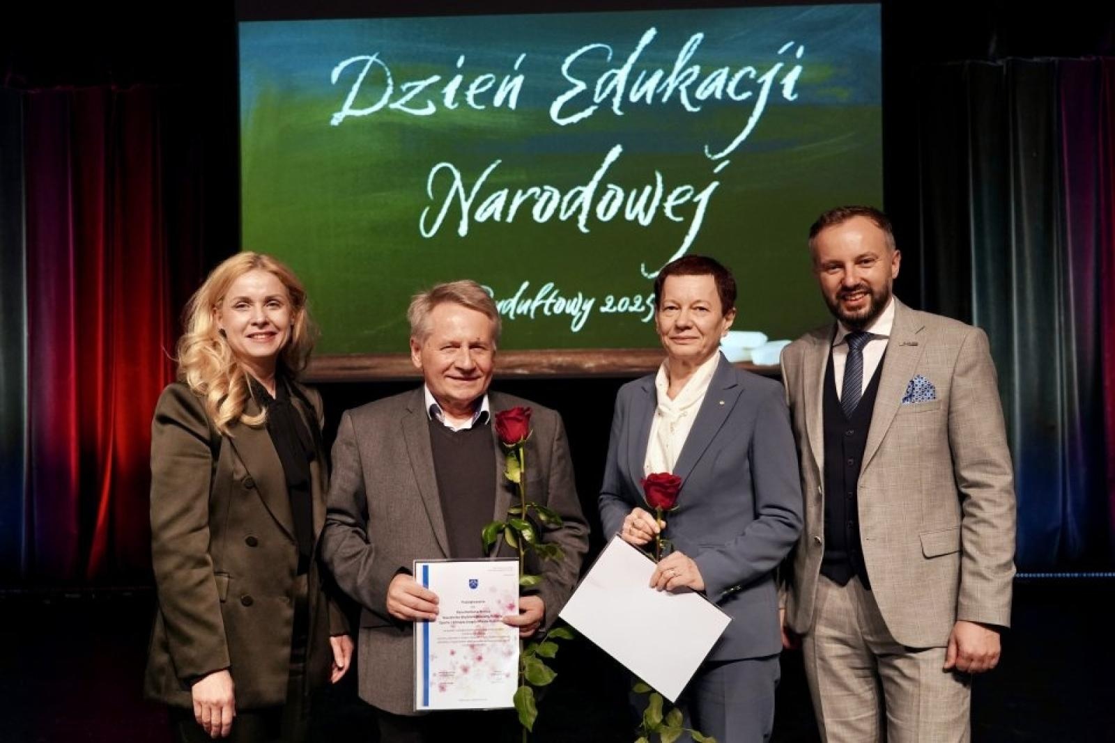 Zdjęcie w galerii na portalu naszwodzislaw.com: Oświatowe święto w Rydułtowach [FOTO] wiadomości z regionu