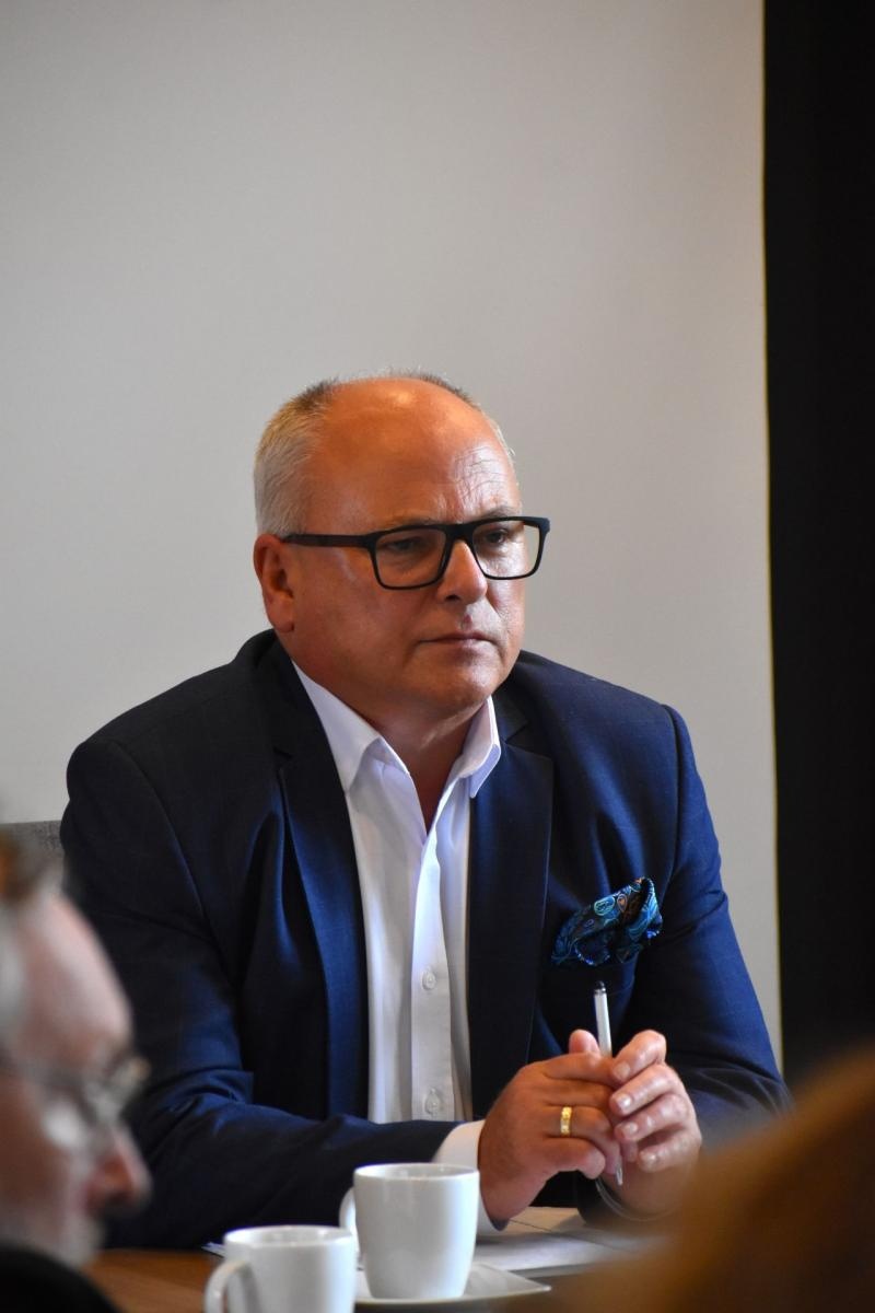 Zdjęcie w galerii na portalu naszwodzislaw.com: Konwent Miast i Gmin Powiatu Wodzisławskiego. Rozmowy o wspólnej komunikacji powiatowej wiadomości z regionu