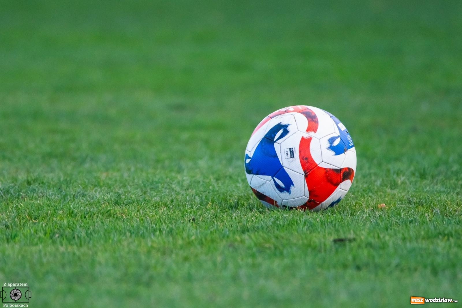 Zdjęcie w galerii na portalu naszwodzislaw.com: Klasa okręgowa: Pojedynek imienniczek na remis [FOTO] wiadomości z regionu