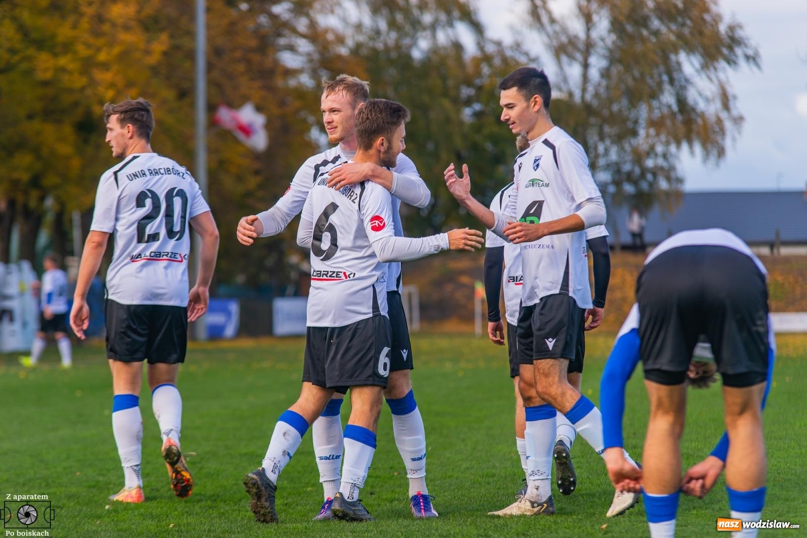 Zdjęcie w galerii na portalu naszwodzislaw.com: Klasa okręgowa: Pojedynek imienniczek na remis [FOTO] wiadomości z regionu