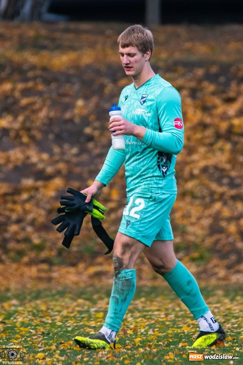 Zdjęcie w galerii na portalu naszwodzislaw.com: Klasa okręgowa: Pojedynek imienniczek na remis [FOTO] wiadomości z regionu