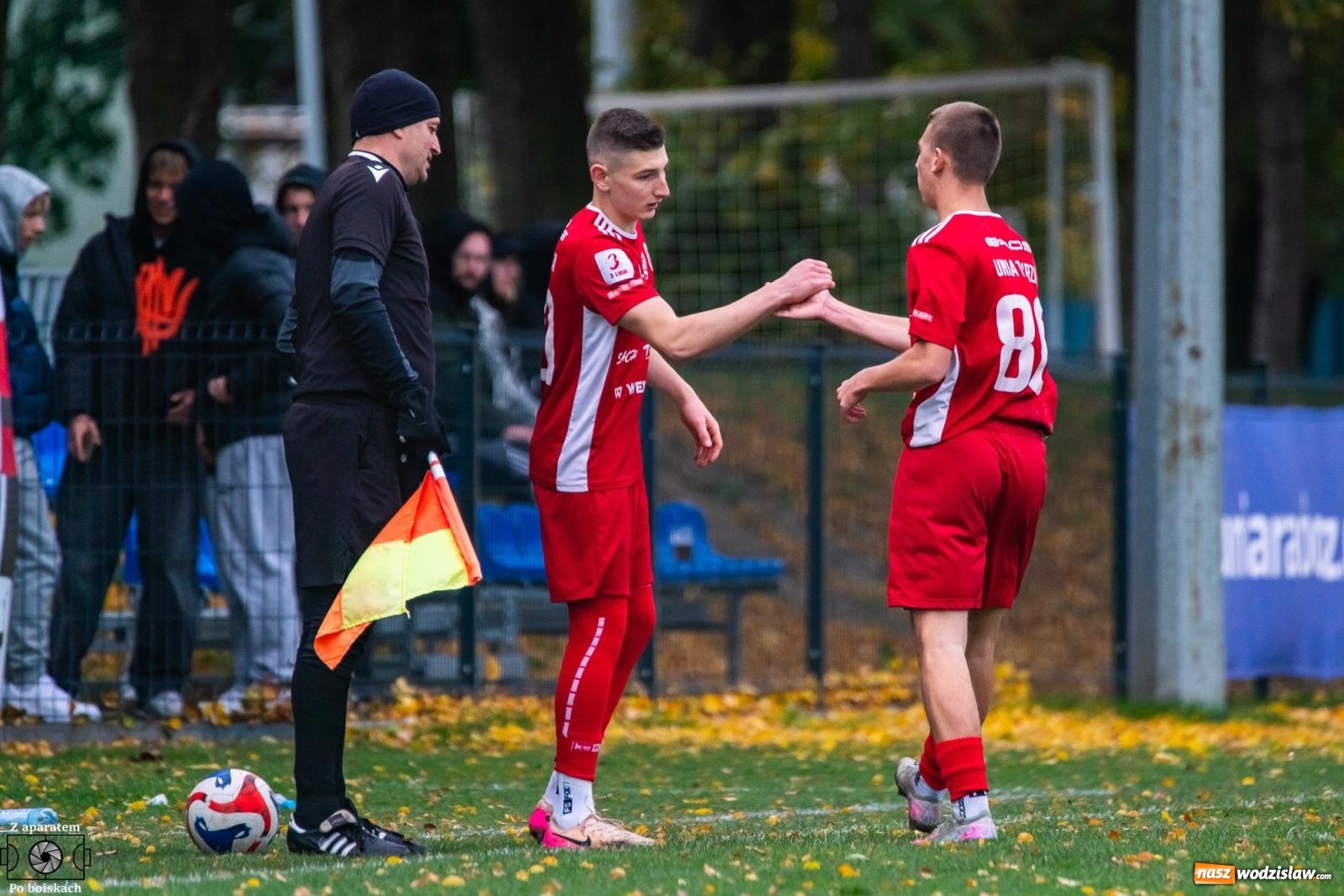 Zdjęcie w galerii na portalu naszwodzislaw.com: Klasa okręgowa: Pojedynek imienniczek na remis [FOTO] wiadomości z regionu