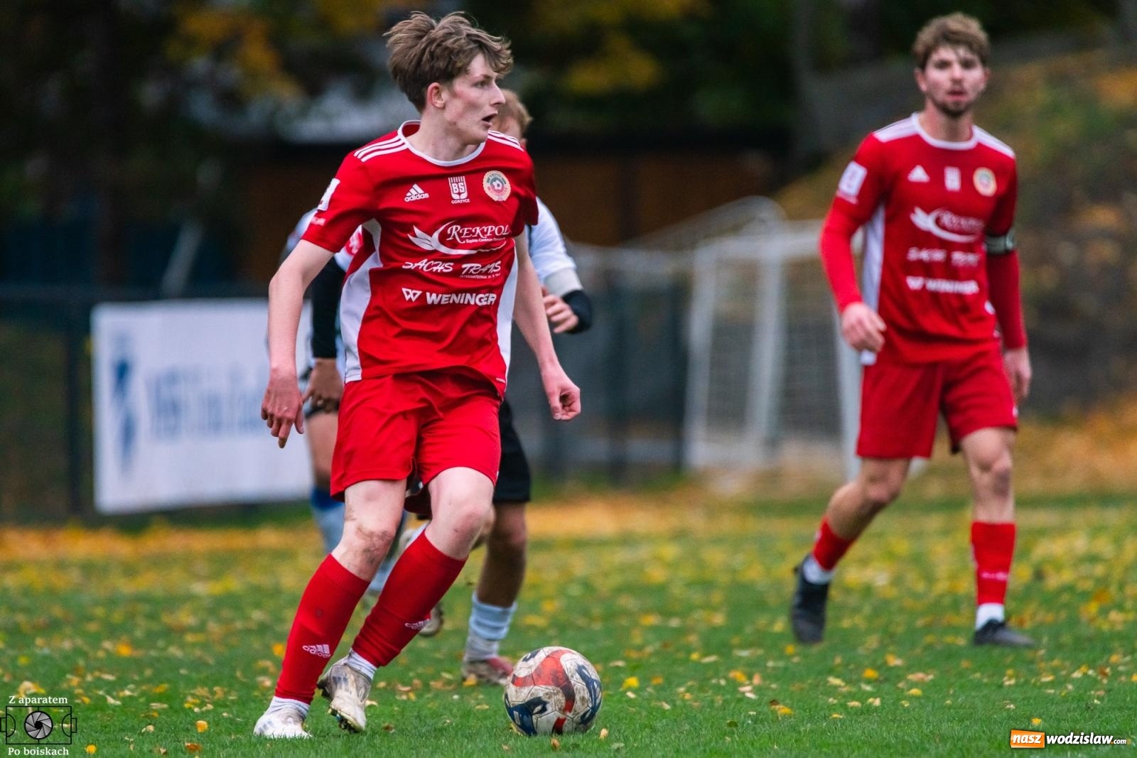 Zdjęcie w galerii na portalu naszwodzislaw.com: Klasa okręgowa: Pojedynek imienniczek na remis [FOTO] wiadomości z regionu