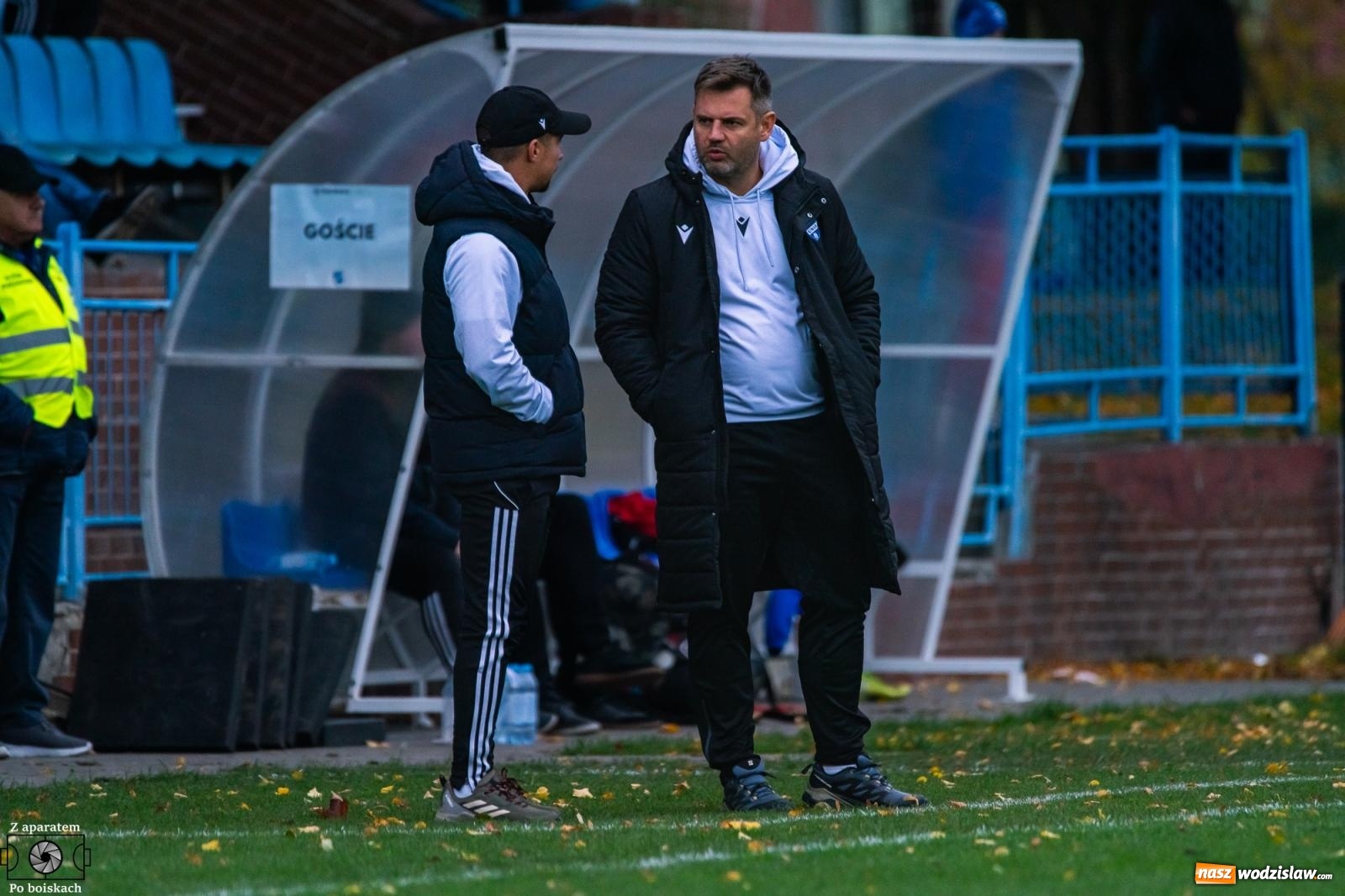 Zdjęcie w galerii na portalu naszwodzislaw.com: Klasa okręgowa: Pojedynek imienniczek na remis [FOTO] wiadomości z regionu