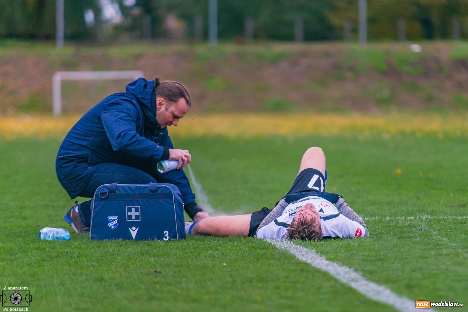 Zdjęcie w galerii na portalu naszwodzislaw.com: Klasa okręgowa: Pojedynek imienniczek na remis [FOTO] wiadomości z regionu