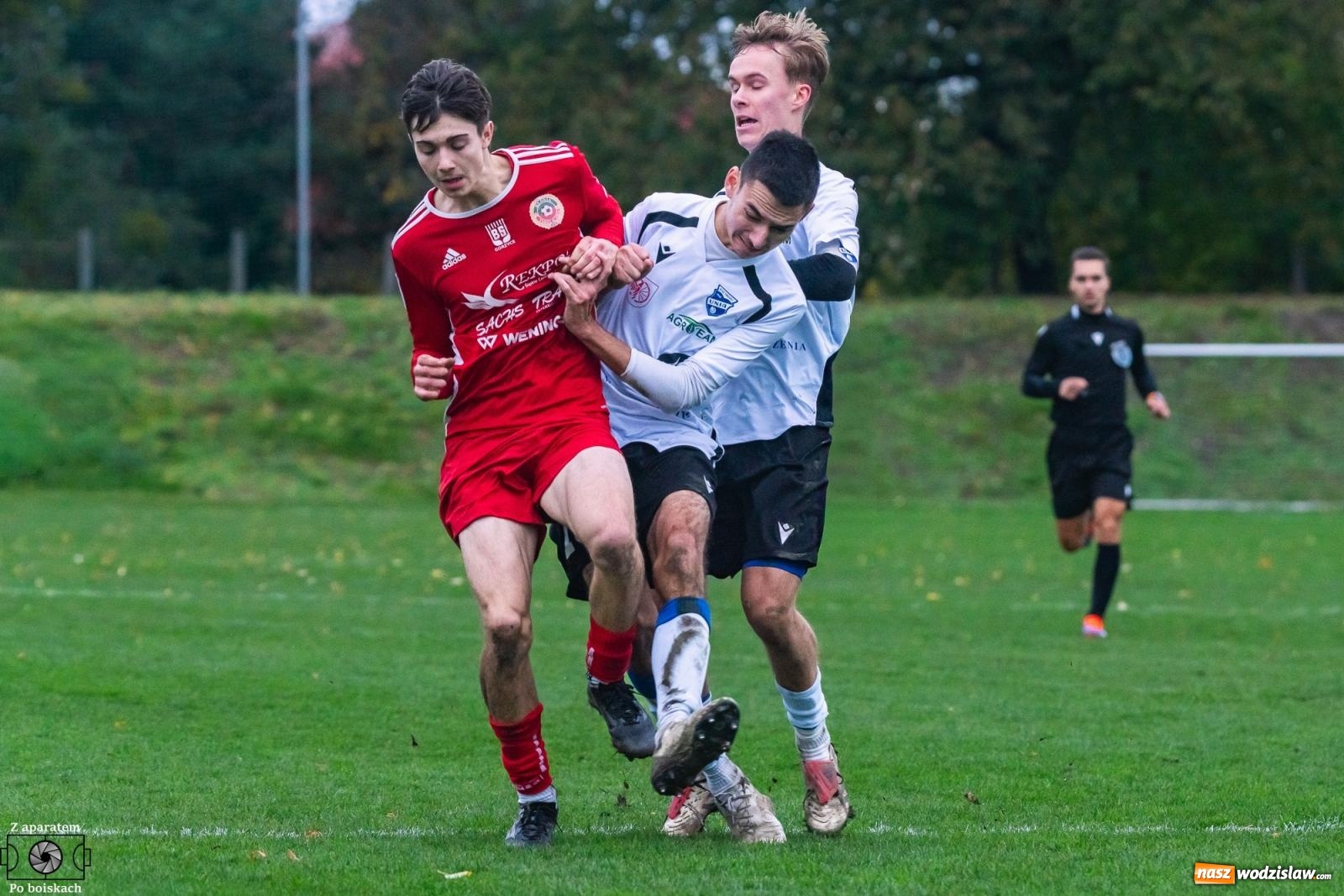 Zdjęcie w galerii na portalu naszwodzislaw.com: Klasa okręgowa: Pojedynek imienniczek na remis [FOTO] wiadomości z regionu