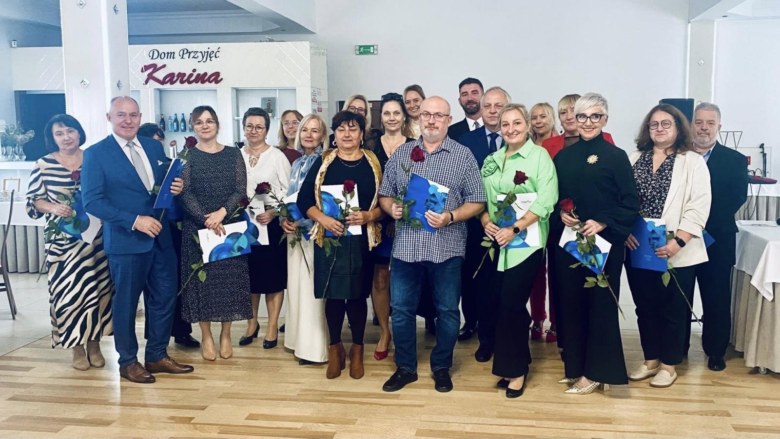 Zdjęcie w galerii na portalu naszwodzislaw.com: Dzień Edukacji Narodowej w Pszowie wiadomości z regionu