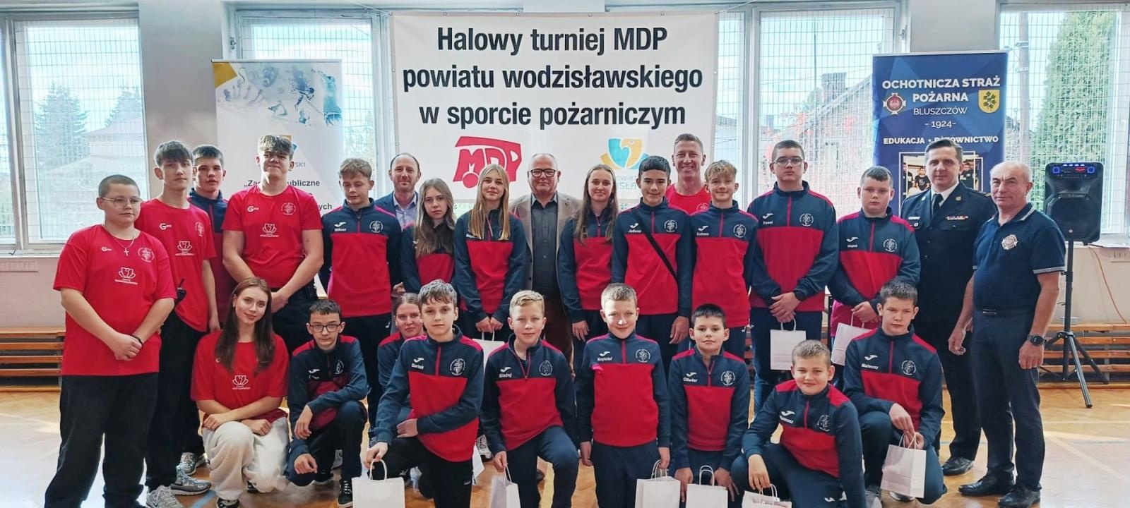 Zdjęcie w galerii na portalu naszwodzislaw.com: Halowy Turniej Młodzieżowych Drużyn Pożarniczych Powiatu Wodzisławskiego za nami wiadomości z regionu