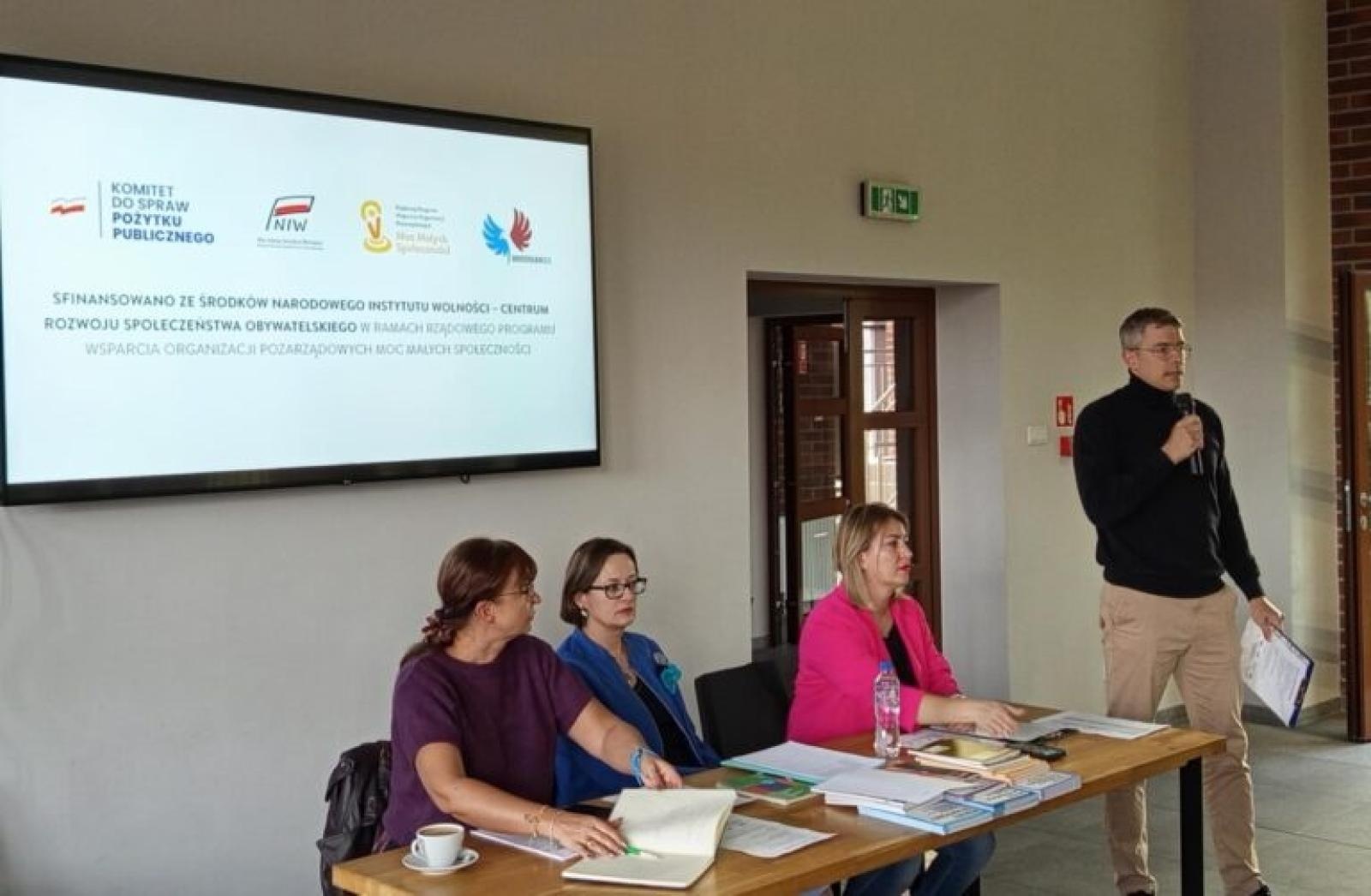 Zdjęcie w galerii na portalu naszwodzislaw.com: Pieniądze publiczne dla NGO z Wodzisławia Śląskiego. Za nami spotkanie dla stowarzyszeń wiadomości z regionu