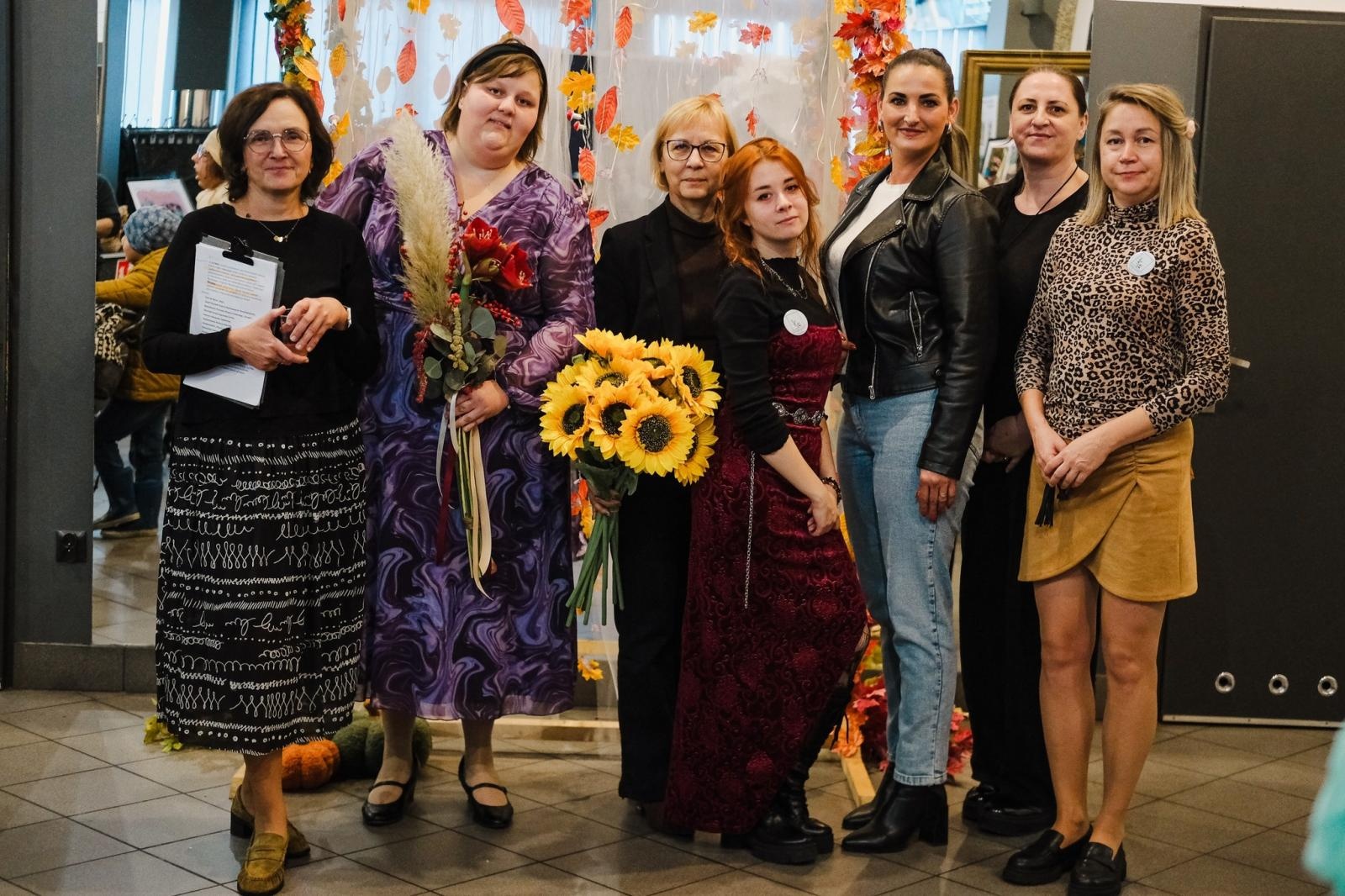 Zdjęcie w galerii na portalu naszwodzislaw.com: Ogrody Talentów rozkwitły w WCK wiadomości z regionu