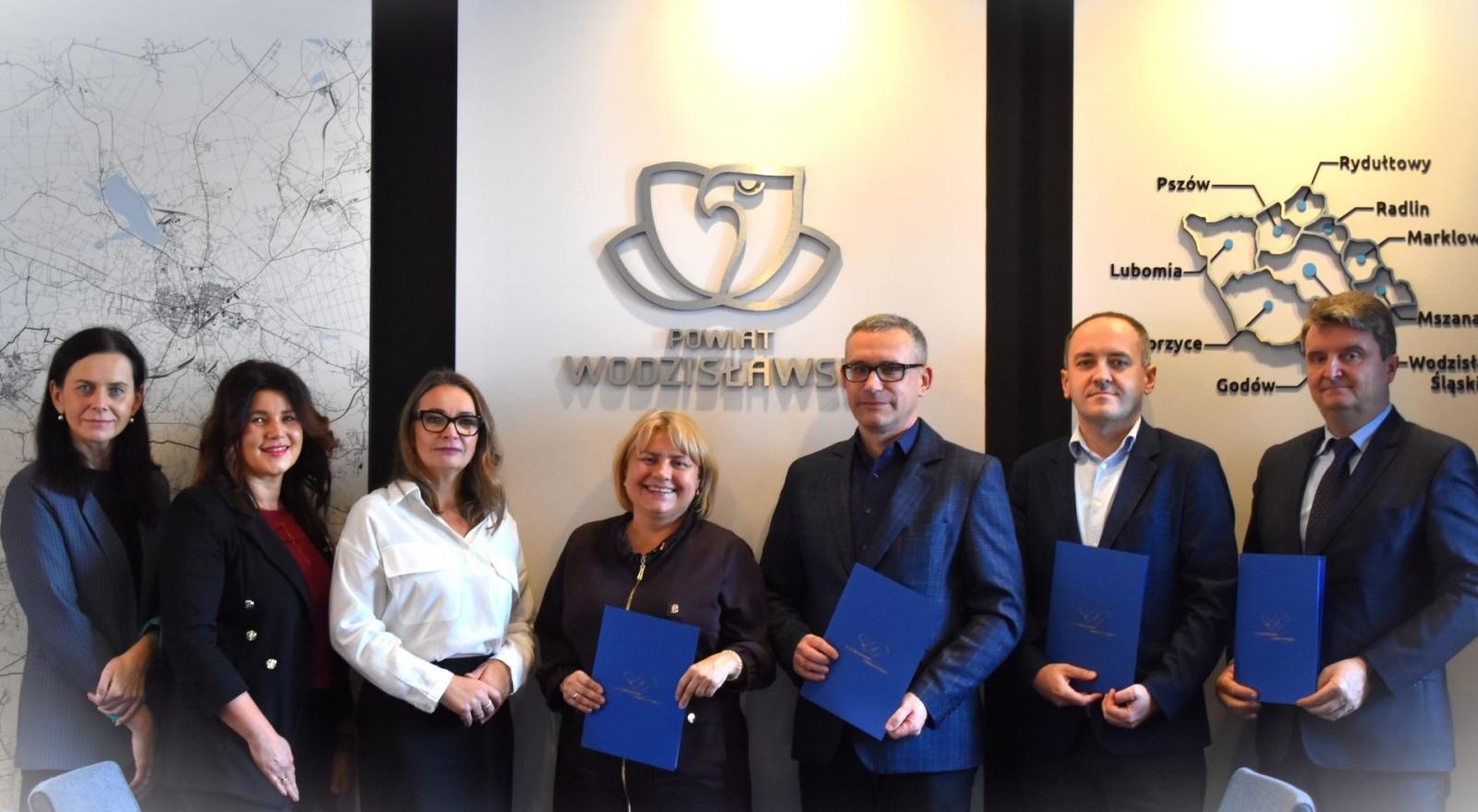 Zdjęcie w galerii na portalu naszwodzislaw.com: Program Zawodowy Debiut. Będzie kontynuacja wiadomości z regionu