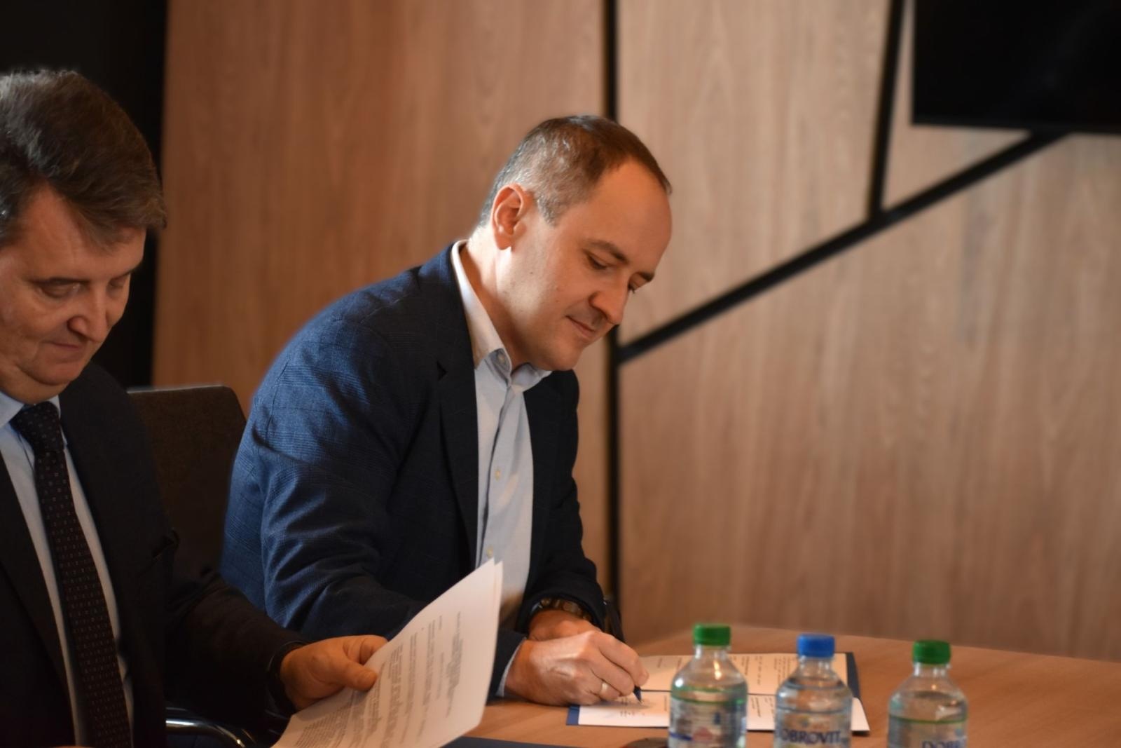 Zdjęcie w galerii na portalu naszwodzislaw.com: Program Zawodowy Debiut. Będzie kontynuacja wiadomości z regionu