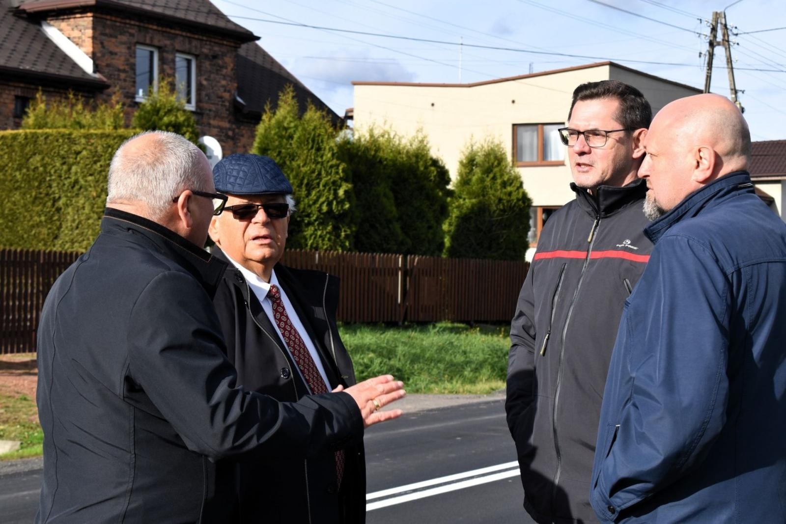 Zdjęcie w galerii na portalu naszwodzislaw.com: Ulica Wiosny Ludów w Marklowicach po remoncie wiadomości z regionu