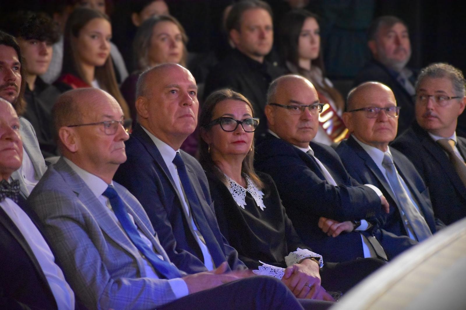 Zdjęcie w galerii na portalu naszwodzislaw.com: Zrobili pierwszy krok w stronę zawodowej przyszłości wiadomości z regionu