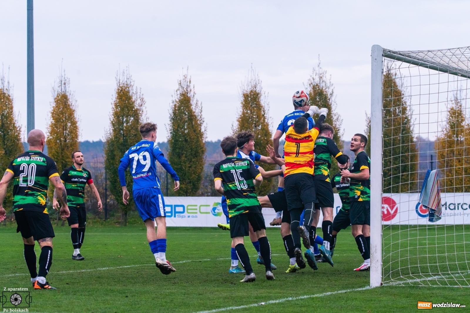 Zdjęcie w galerii na portalu naszwodzislaw.com: Choć bardzo sie starali z Raciborza bez punktów wyjechali [FOTO] wiadomości z regionu