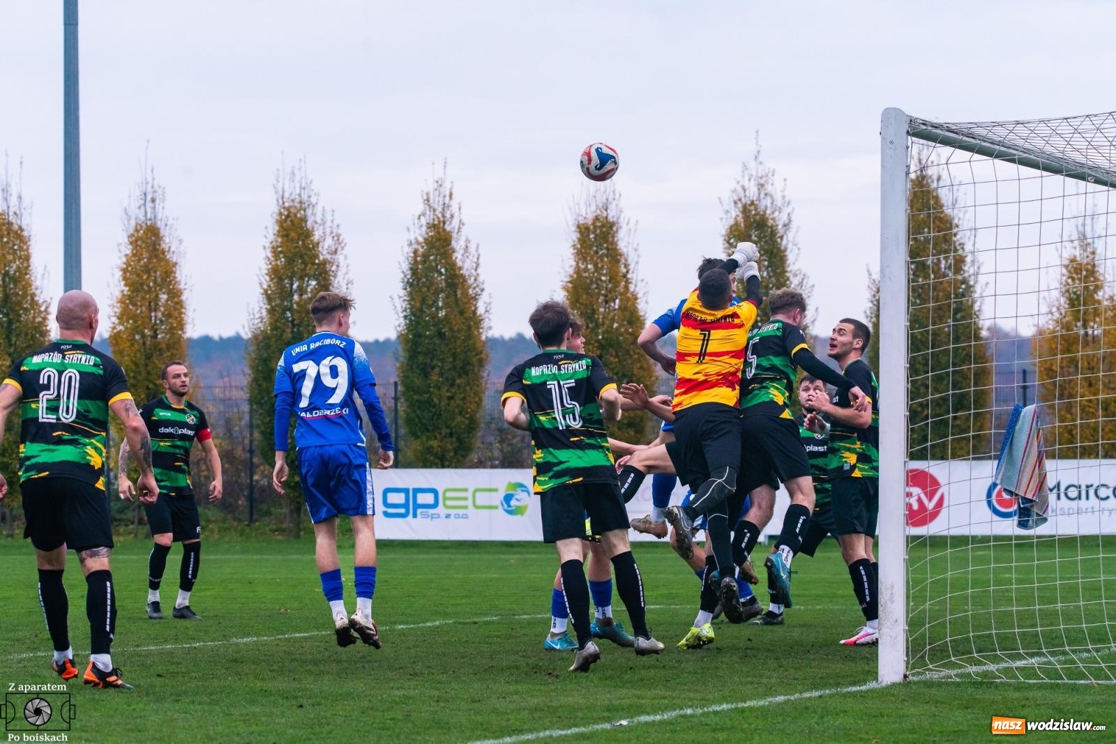 Zdjęcie w galerii na portalu naszwodzislaw.com: Choć bardzo sie starali z Raciborza bez punktów wyjechali [FOTO] wiadomości z regionu