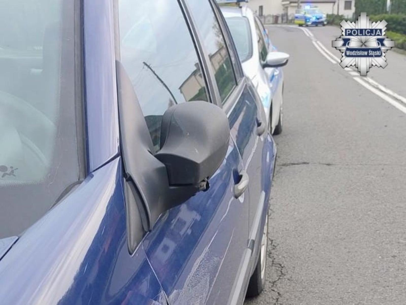 Zdjęcie w galerii na portalu naszwodzislaw.com: Krostoszowice: Pijany 20-latek spowodował kolizję wiadomości z regionu