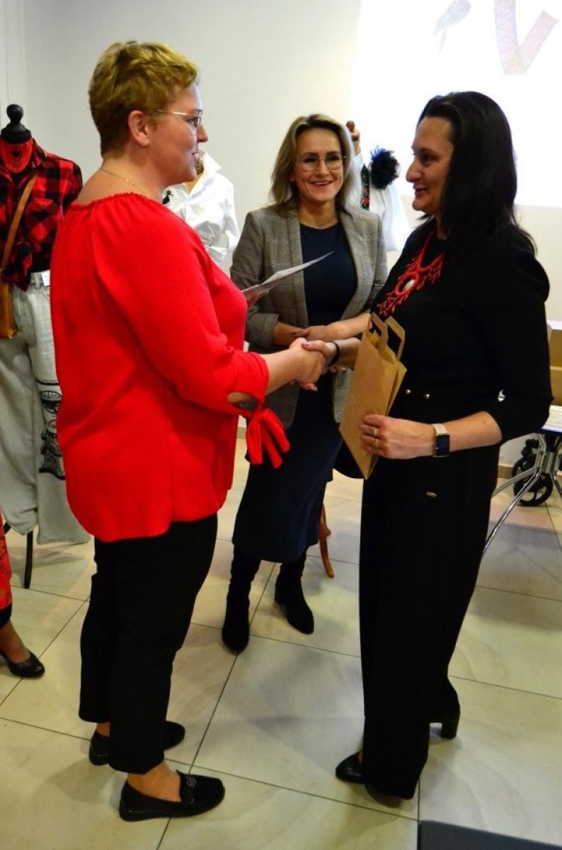 Zdjęcie w galerii na portalu naszwodzislaw.com: W rydułtowskiej książnicy podsumowano inicjatywę Fedrujemy Śląsk – Śląsk nosimy z dumą wiadomości z regionu