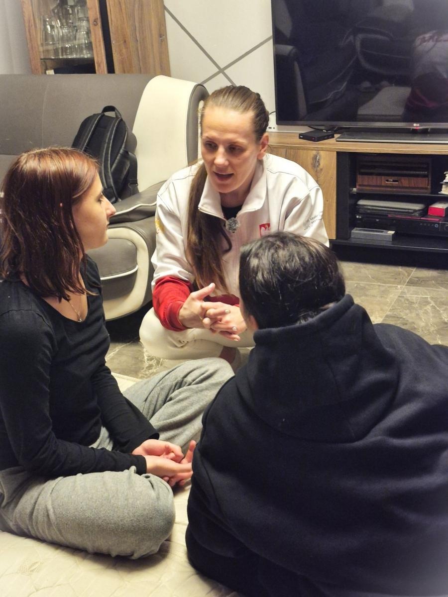 Zdjęcie w galerii na portalu naszwodzislaw.com: Sandra Pniak spędziła dzień z rodziną zastępczą wiadomości z regionu