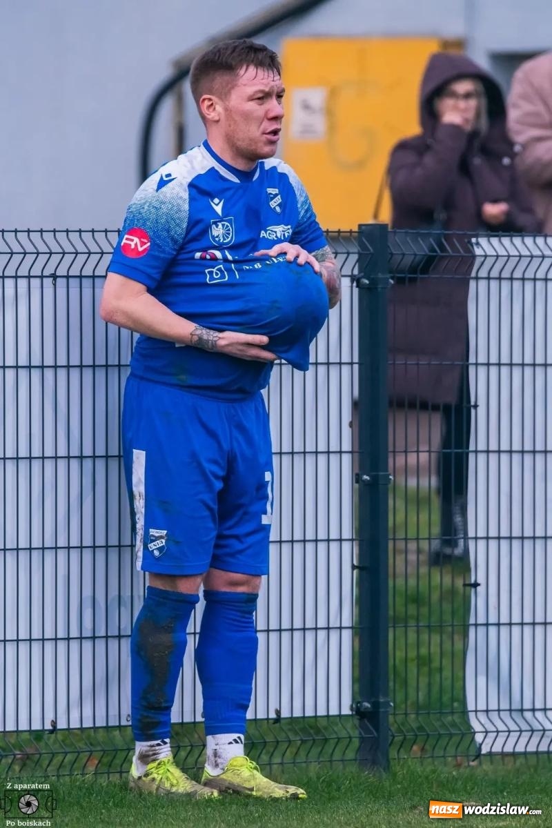 Zdjęcie w galerii na portalu naszwodzislaw.com: Unia Racibórz pokonała Czarnych Gorzyce. Przy Srebrnej polała się krew! [FOTO i WIDEO] wiadomości z regionu