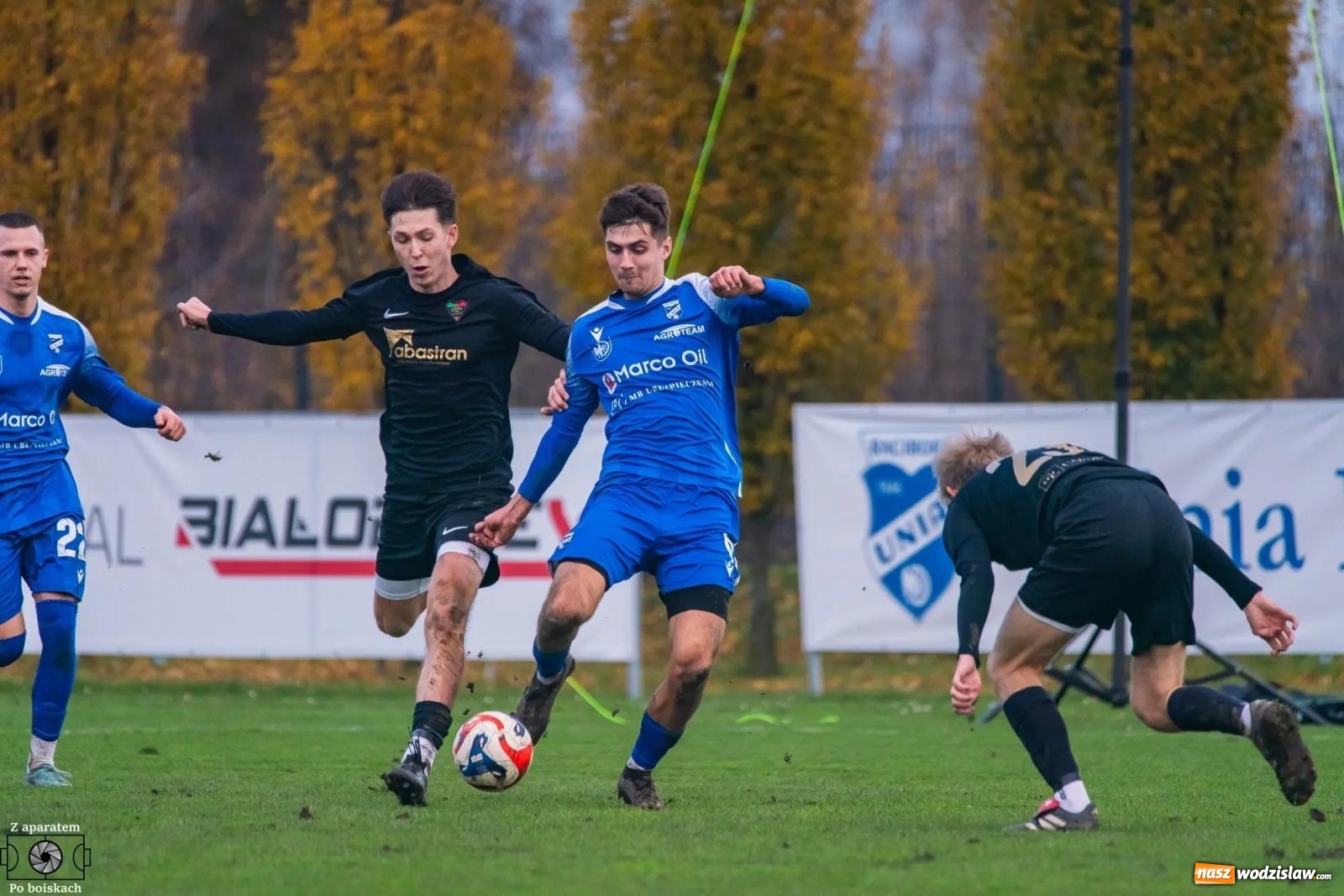 Zdjęcie w galerii na portalu naszwodzislaw.com: Unia Racibórz pokonała Czarnych Gorzyce. Przy Srebrnej polała się krew! [FOTO i WIDEO] wiadomości z regionu