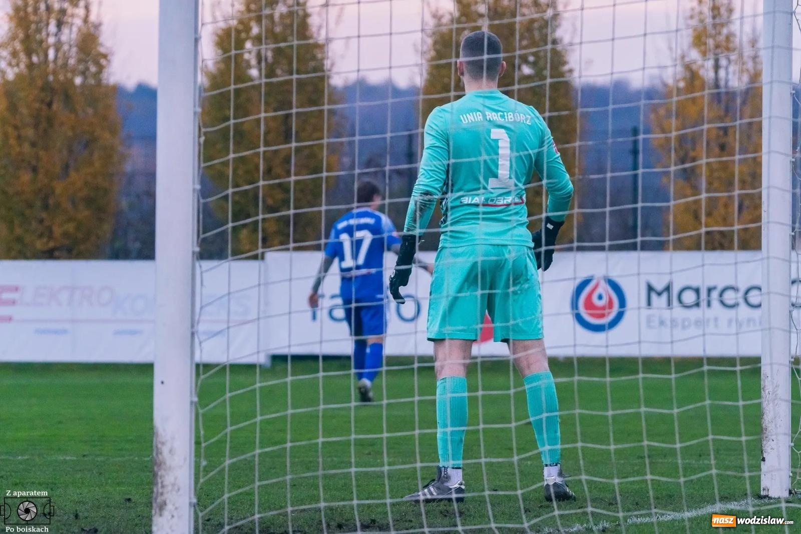 Zdjęcie w galerii na portalu naszwodzislaw.com: Unia Racibórz pokonała Czarnych Gorzyce. Przy Srebrnej polała się krew! [FOTO i WIDEO] wiadomości z regionu