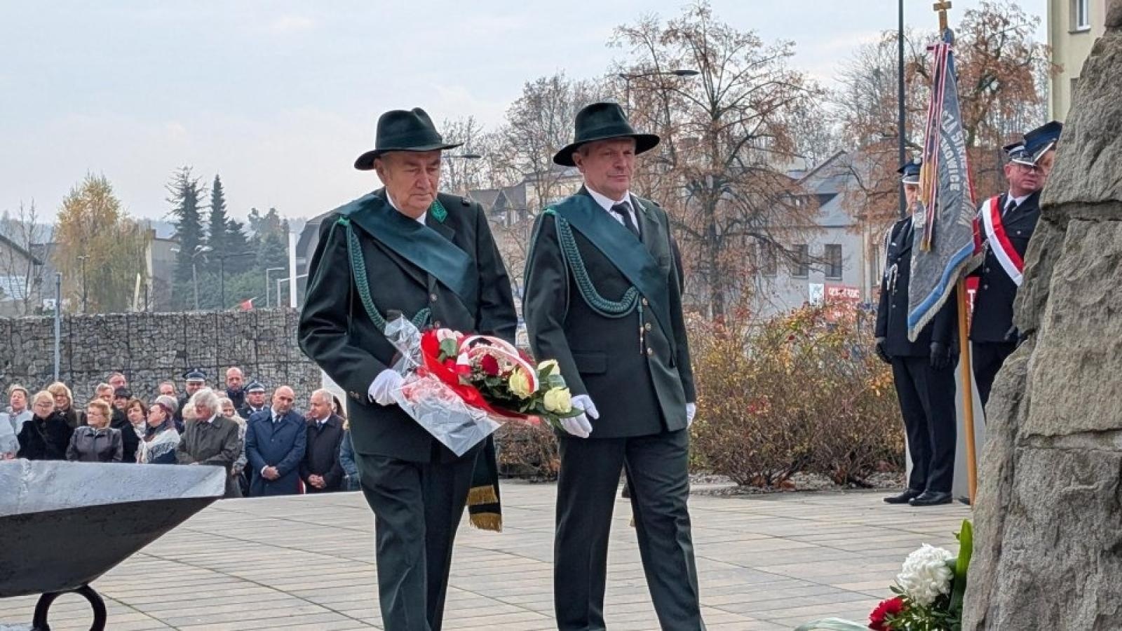 Zdjęcie w galerii na portalu naszwodzislaw.com: Pszów uczcił Narodowe Święto Niepodległości [FOTO] wiadomości z regionu