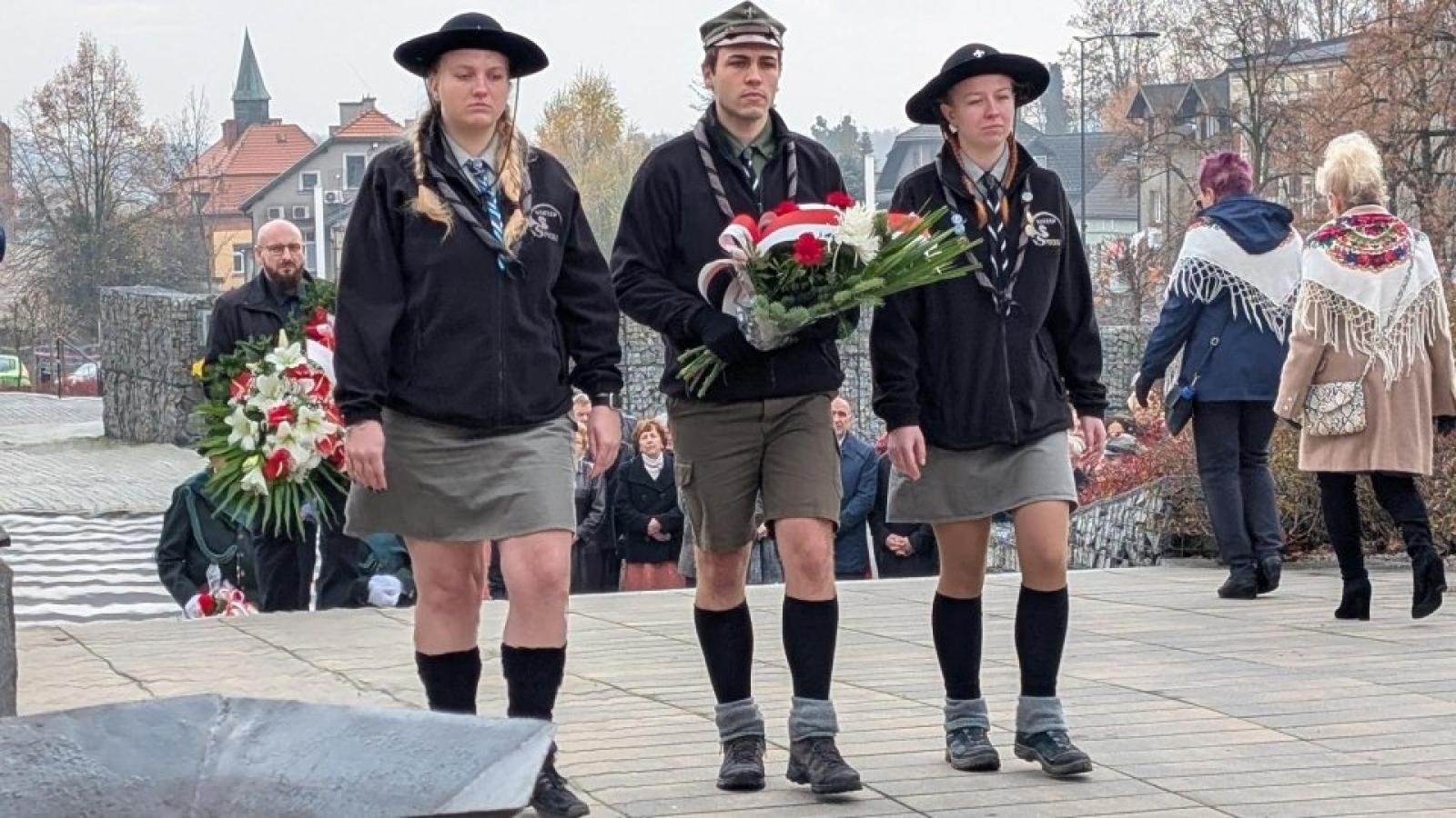 Zdjęcie w galerii na portalu naszwodzislaw.com: Pszów uczcił Narodowe Święto Niepodległości [FOTO] wiadomości z regionu
