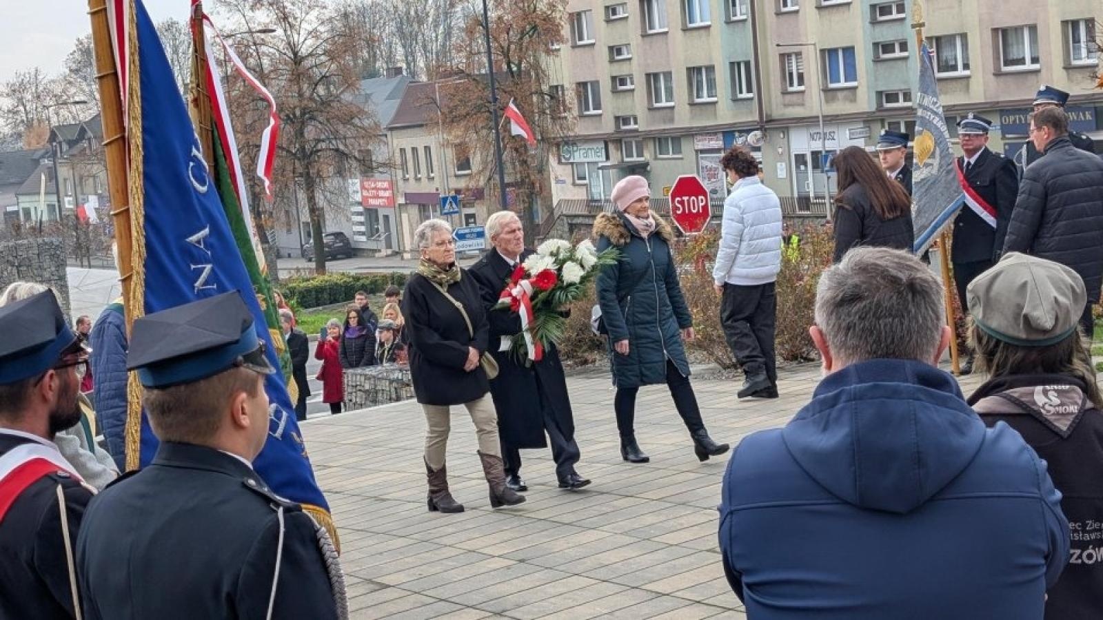 Zdjęcie w galerii na portalu naszwodzislaw.com: Pszów uczcił Narodowe Święto Niepodległości [FOTO] wiadomości z regionu